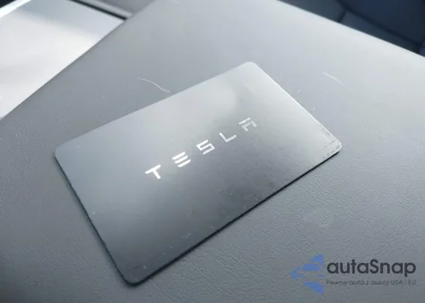 2026 Tesla Model Y Long Range Dual Motor All-Wheel Drive/Long Range Launch Series from USA, damaged, VIN 7SAYGDEEXTF432937